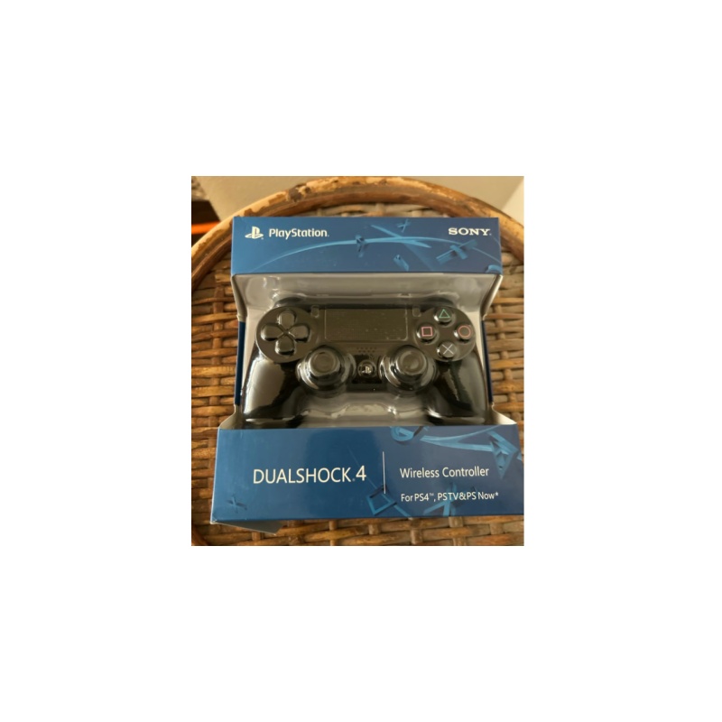 PS4 Controller
