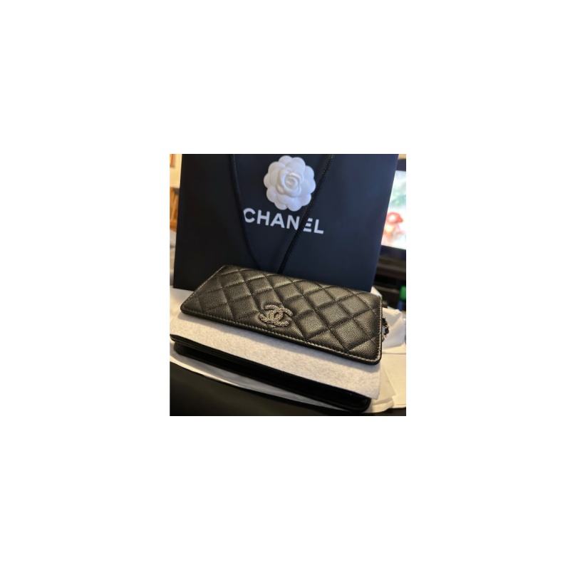 Chanel Wallet on Chain