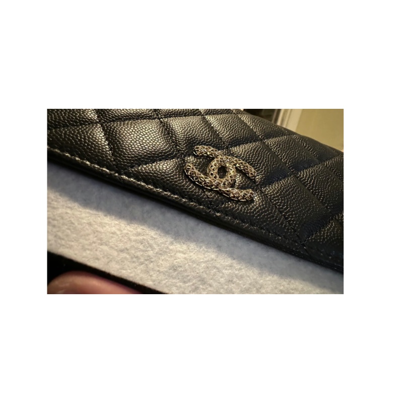 Chanel Wallet on Chain